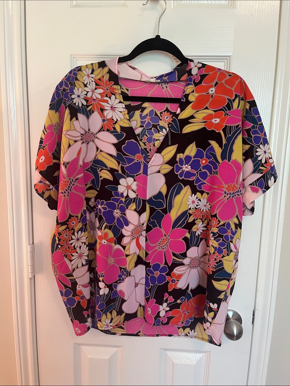 Jodifl Floral Blouse - Picture 2 of 6
